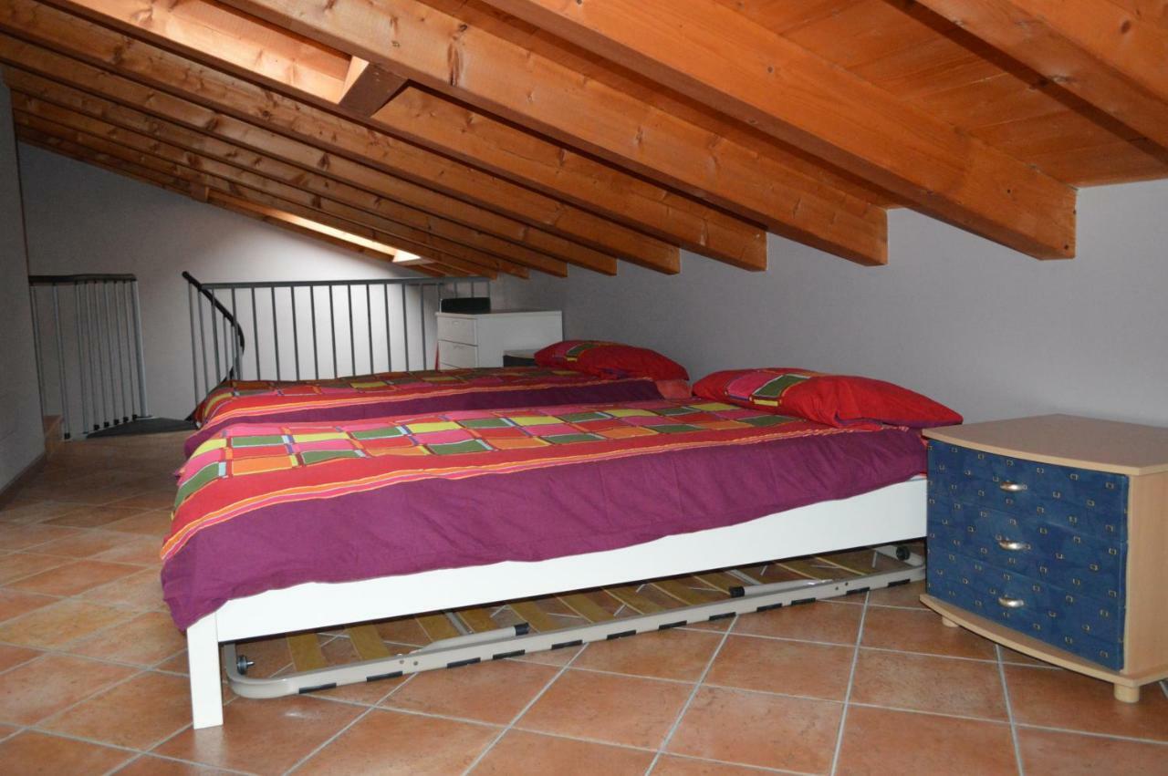 Il Melograno B&B Apartament Roe Екстериор снимка