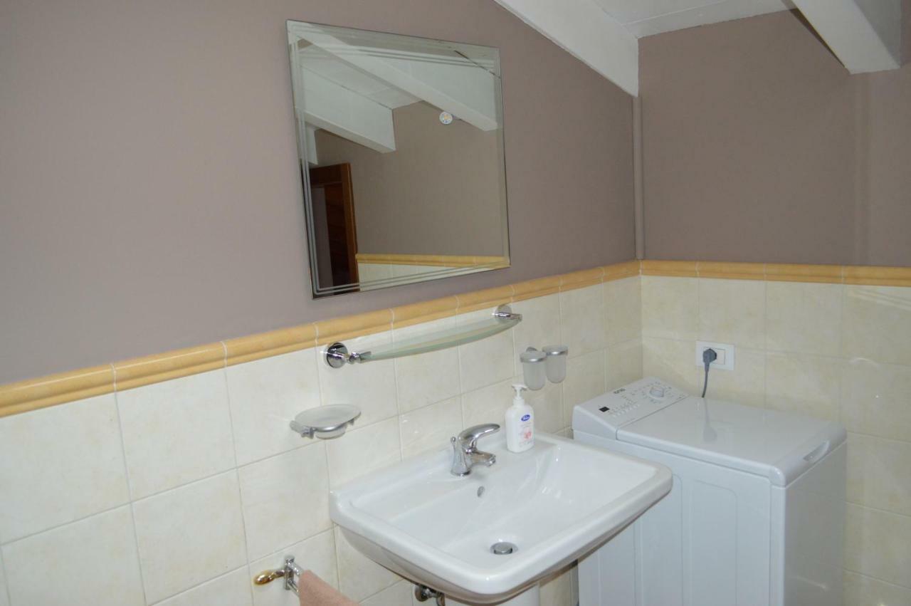 Il Melograno B&B Apartament Roe Екстериор снимка